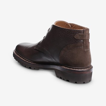 Men s Factory Second Discovery Chukka Boot ShoeBank