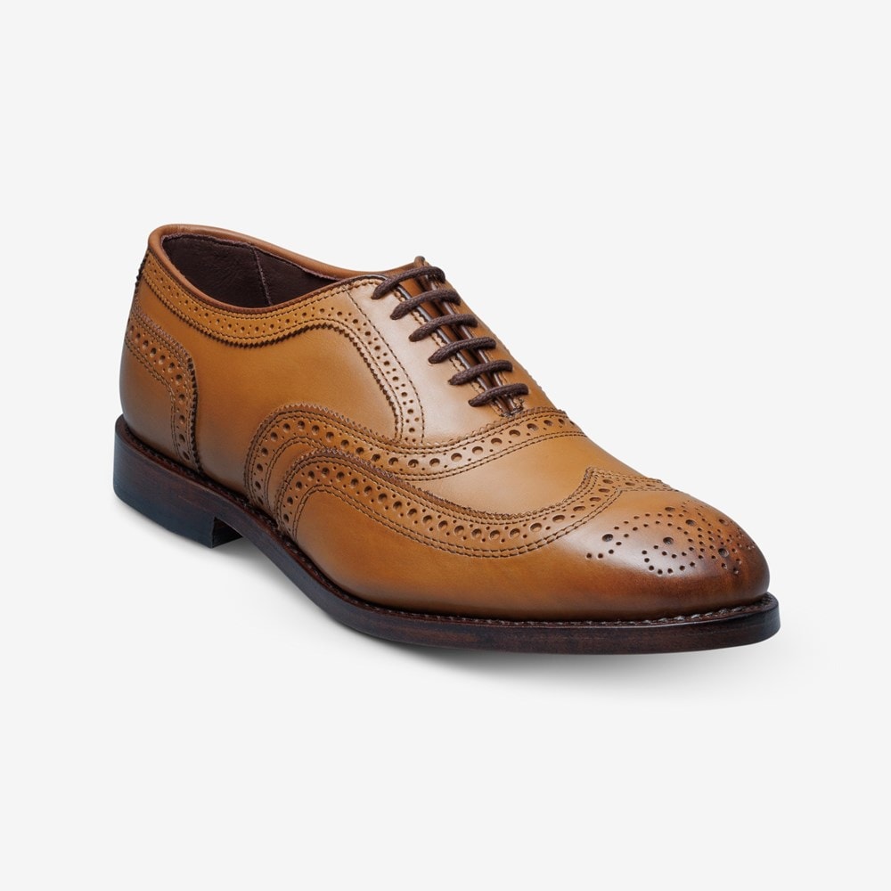 Men s McTavish Wingtip Oxford Dress Shoe ShoeBank